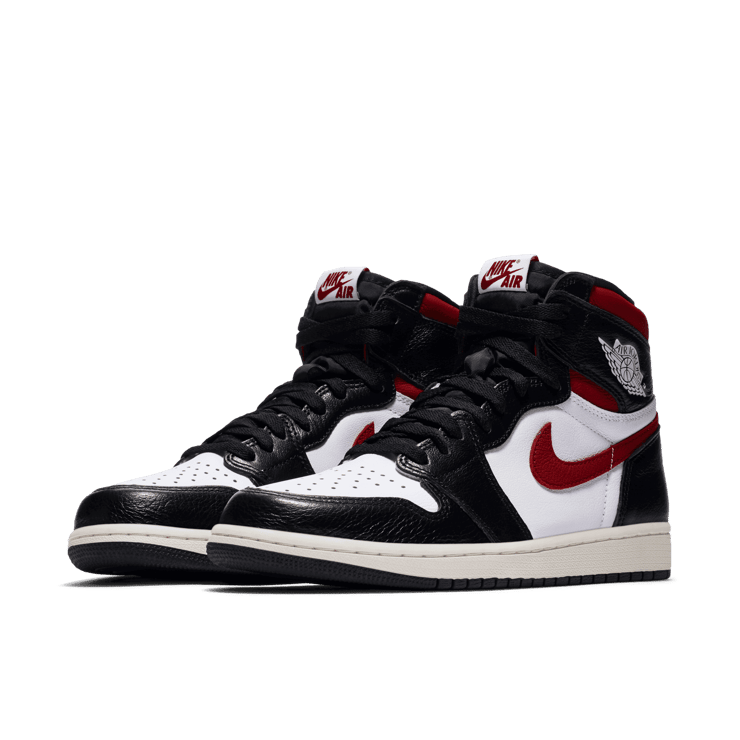 Jordan 1 Retro High Black Gym Red Angle 2
