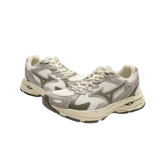 Mizuno Racer S Angle 1