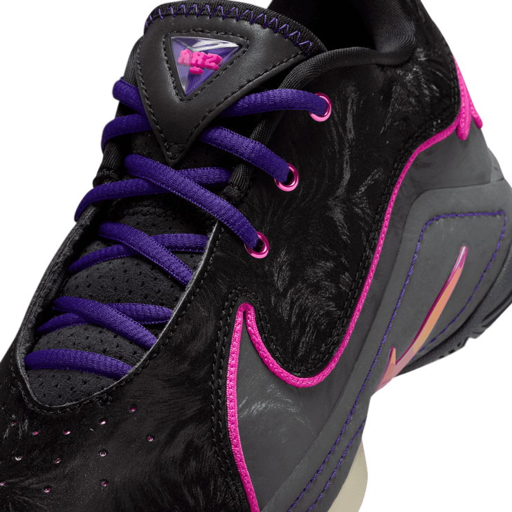 Nike LeBron 22 Blacklight (GS) Angle 5