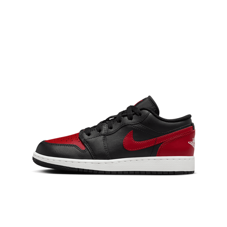 Air Jordan 1 Low Bred Twist (GS) Angle 0