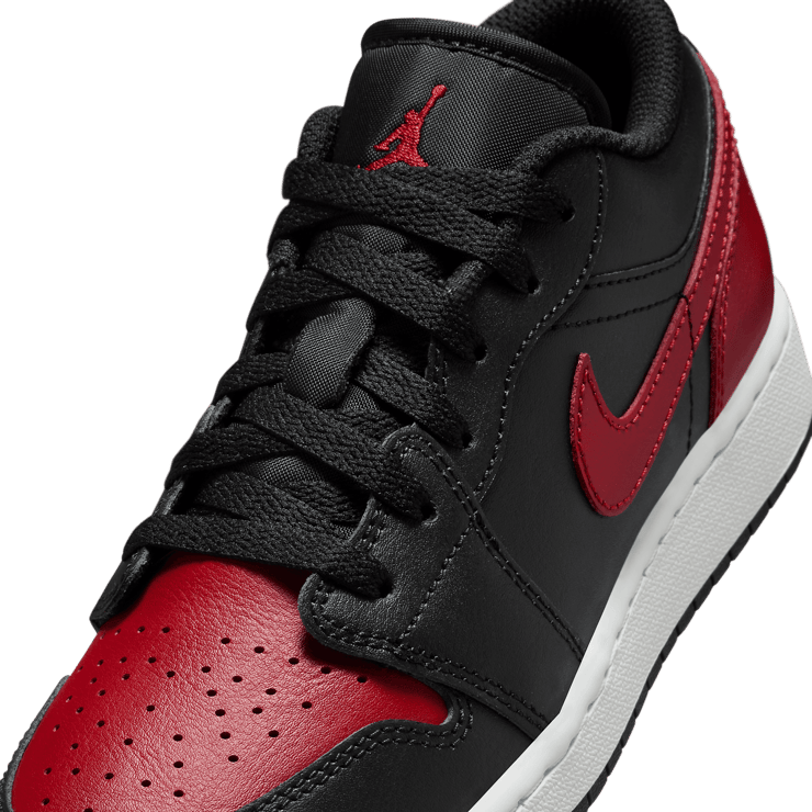 Air Jordan 1 Low Bred Twist (GS) Angle 5