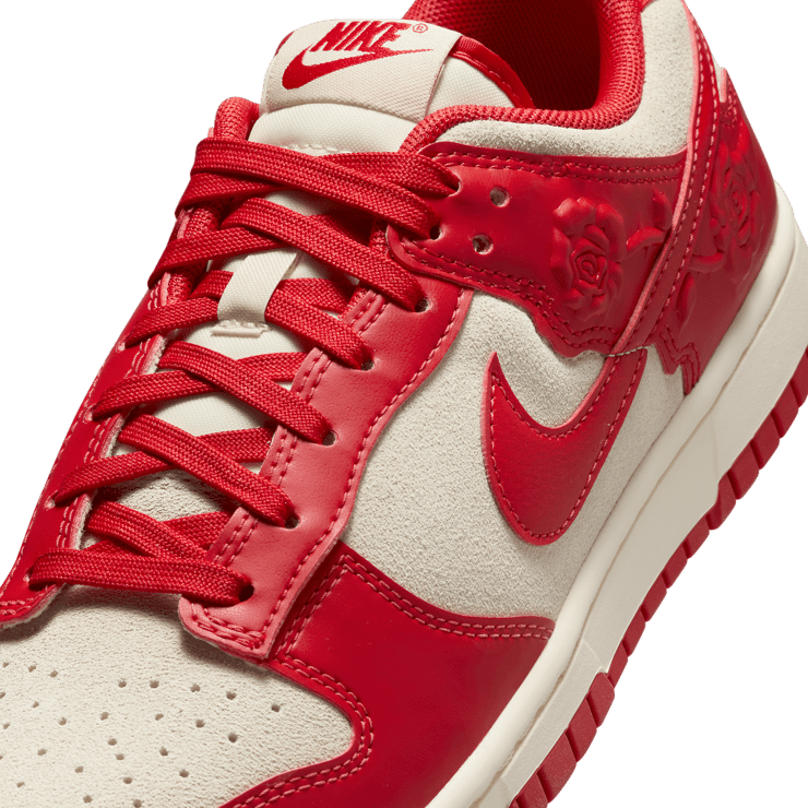 Nike Dunk Low Roses (W) Angle 5