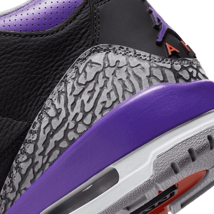 Air Jordan 3 Retro Black Court Purple Angle 5