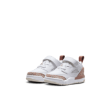Jordan Spizike Low (TD) Angle 2