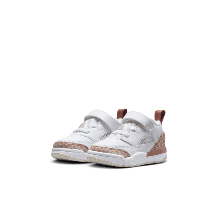 Jordan Spizike Low (TD) Angle 2