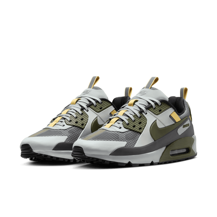 Nike Air Max 90 Drift Angle 2