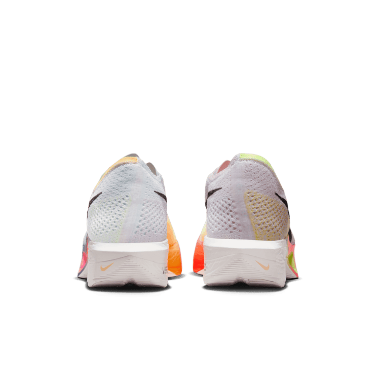 Nike Vaporfly 3 Road Racing Angle 3