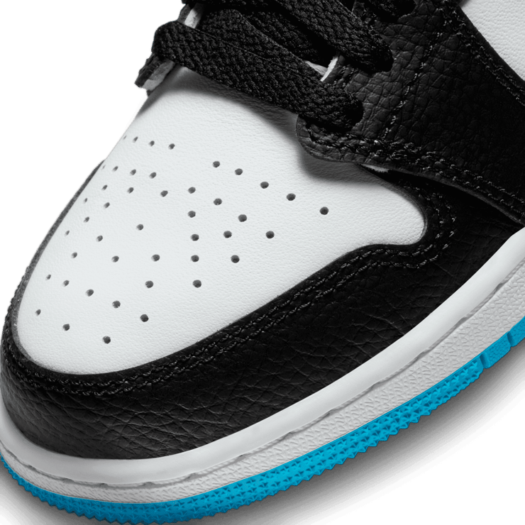 Air Jordan 1 Retro Low OG Black Dark Powder Blue (GS) Angle 4