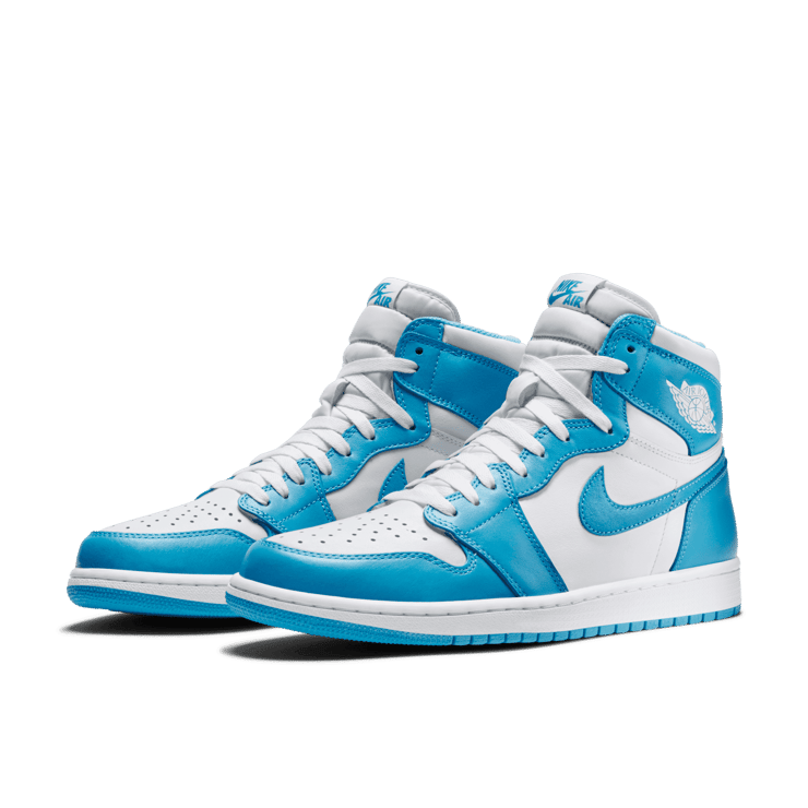 Jordan 1 UNC Angle 2