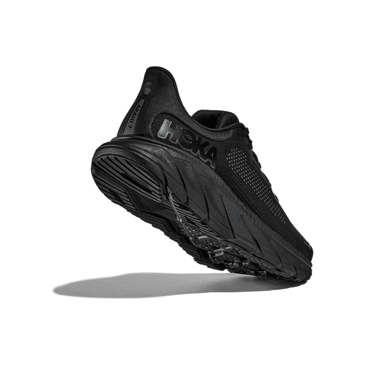 Hoka One One Arahi 7 2E Wide Black Angle 2