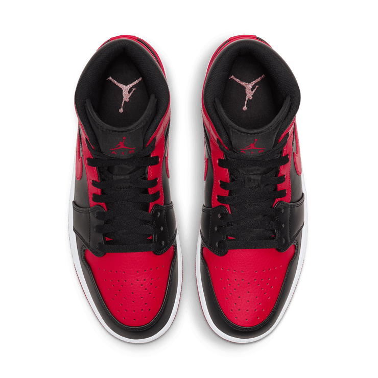 Jordan 1 Mid Banned Angle 1