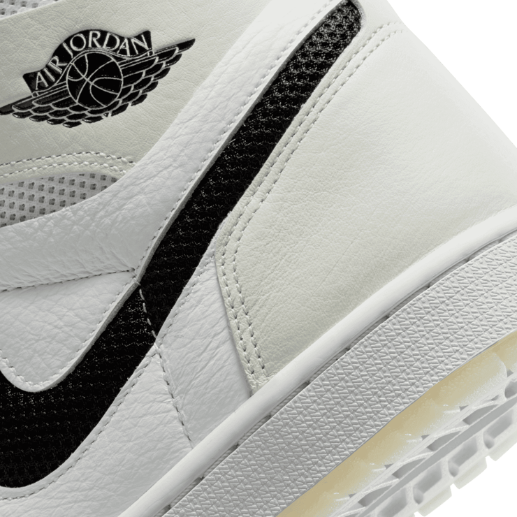 Jordan 1 High Zoom Air CMFT Sail (W) Angle 5