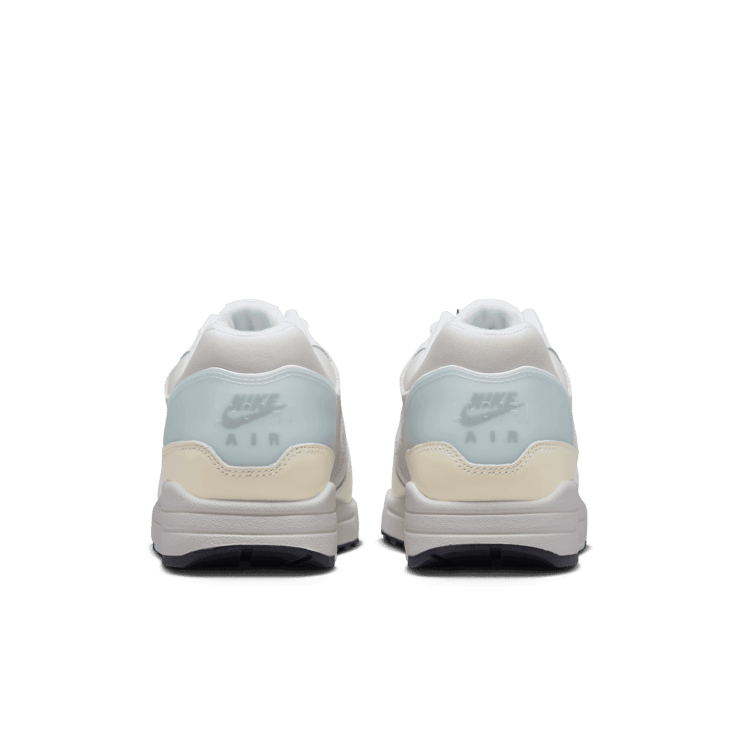 Nike Air Max 1 No Bubble Angle 3