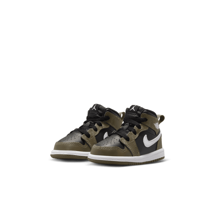 Jordan 1 Mid (TD) Angle 2