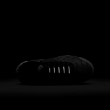 Nike Air Max Plus (GS) Angle 6
