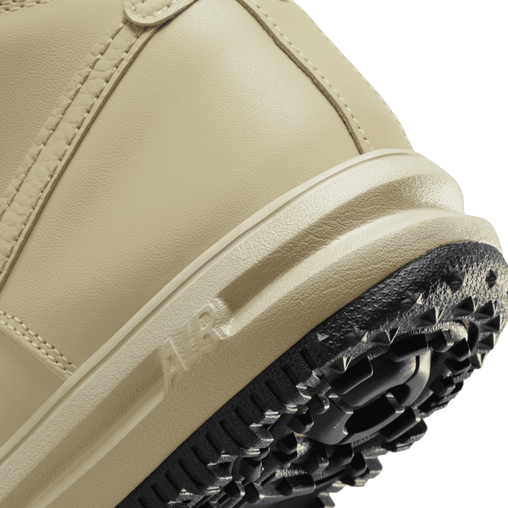 Nike Lunar Force 1 Duckboot Tan Angle 5