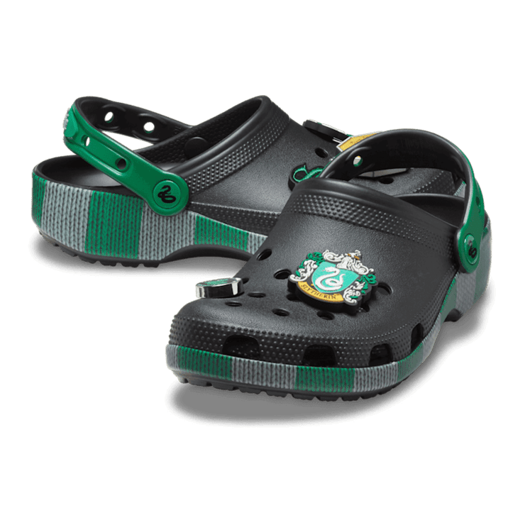 Crocs Classic Clog Harry Potter Slytherin Angle 0