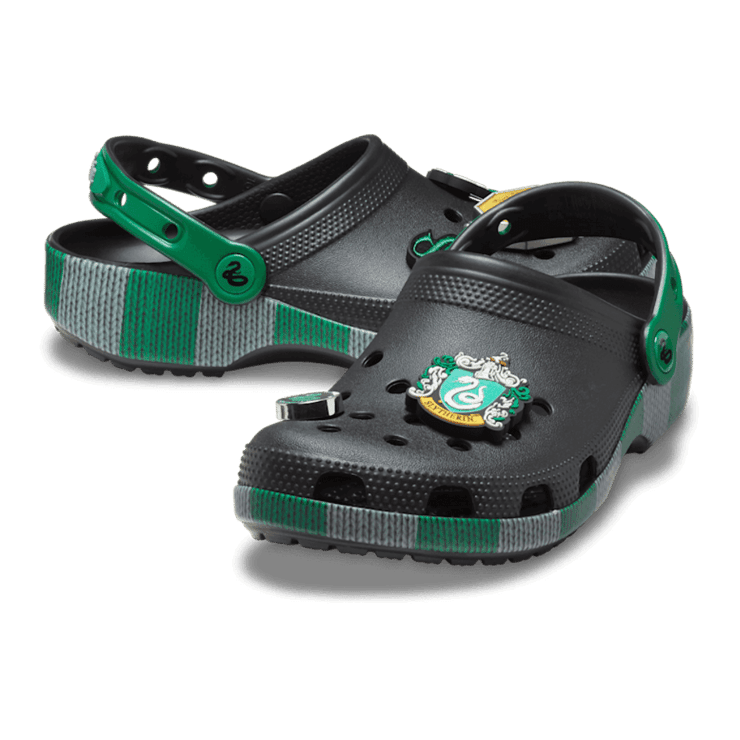 Crocs Classic Clog Harry Potter Slytherin Angle 0