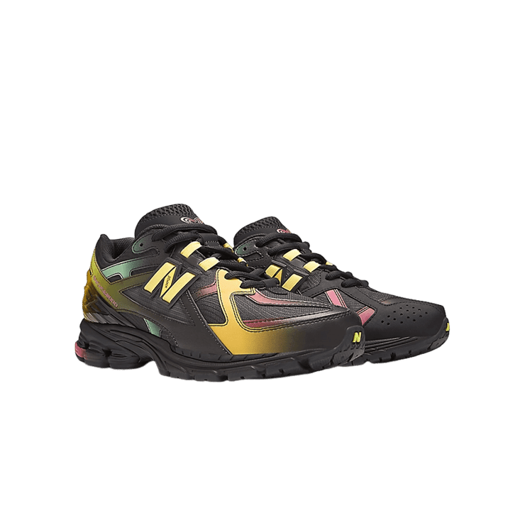 New Balance 1906U Bricks & Wood Angle 2