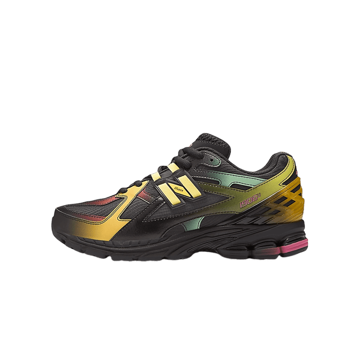 New Balance 1906U Bricks & Wood Angle 5