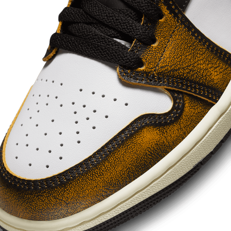 Air Jordan 1 Mid SE Wear Away Black Taxi Angle 4