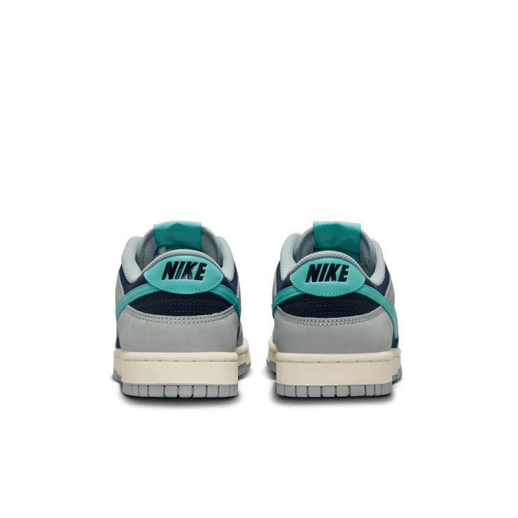 Nike Dunk Low Premium 'Dark Obsidian Green Frost' Angle 3
