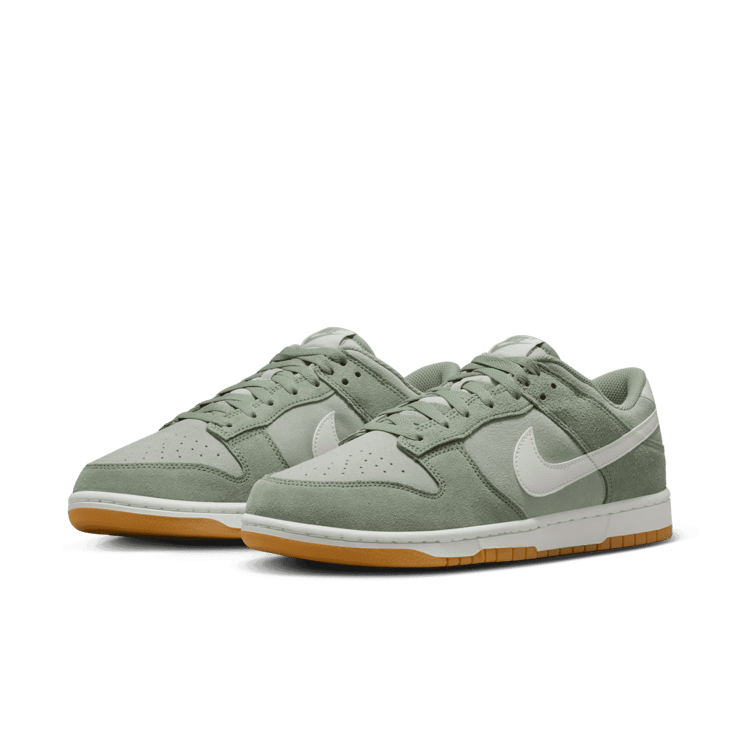 Nike Dunk Low SE 'Jade Horizon Gum' Angle 2