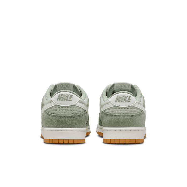 Nike Dunk Low SE 'Jade Horizon Gum' Angle 3