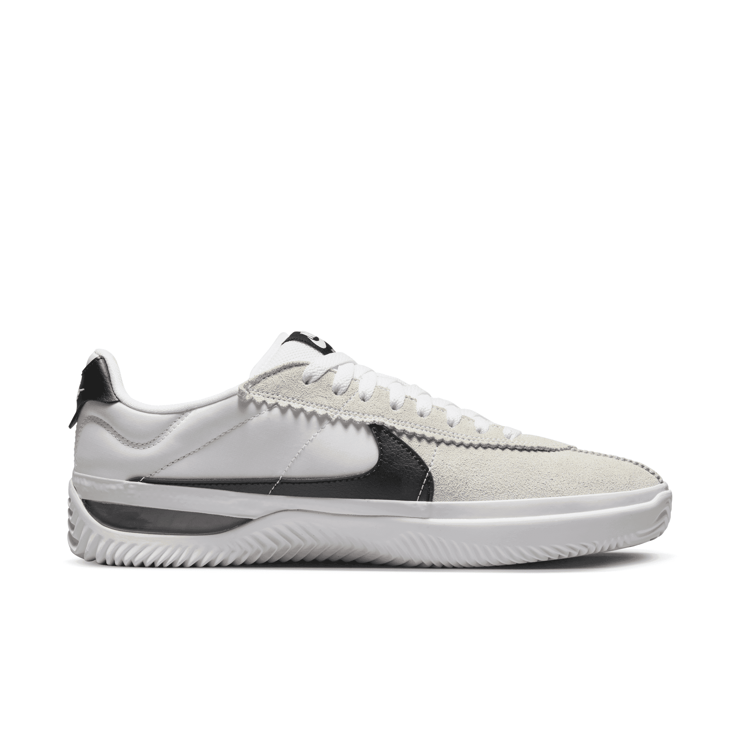 Nike BRSB White Black Angle 1