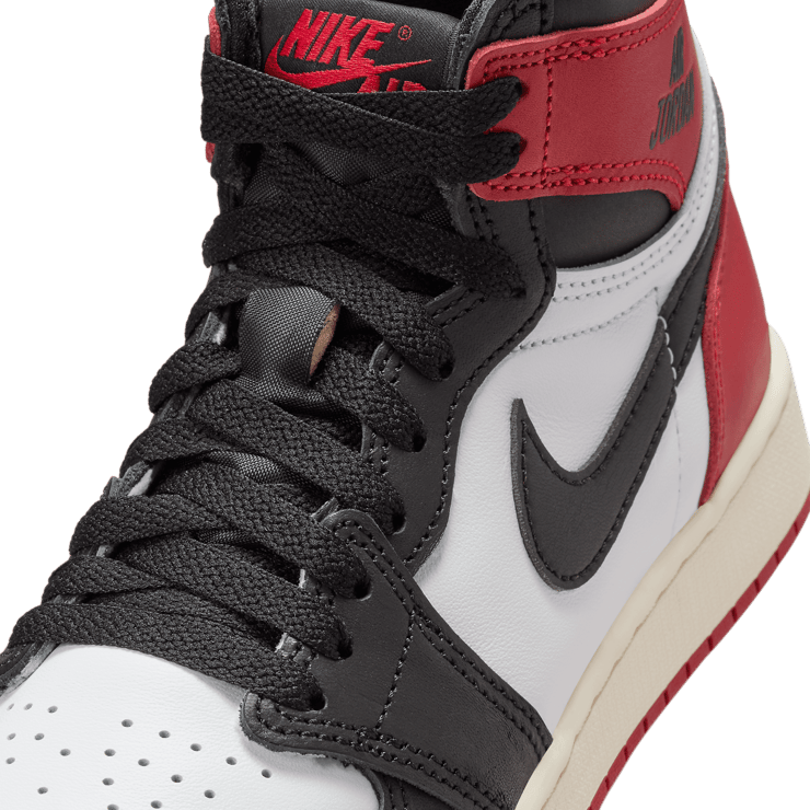 Air Jordan 1 Retro High OG Black Toe Reimagined (GS) Angle 5
