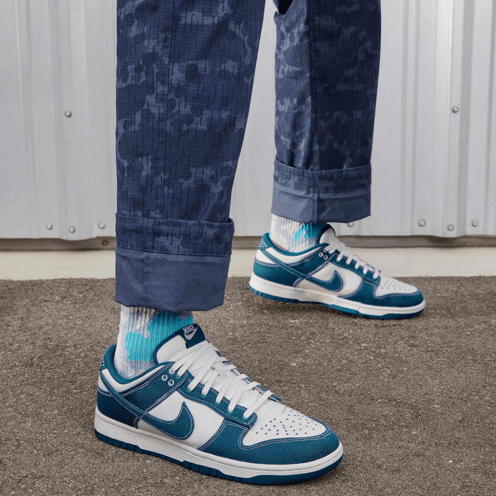 Nike Dunk Low SE インダストリアルブルー ナイキ ダンク ロー SE