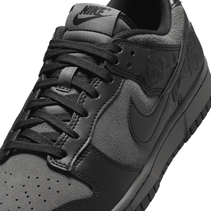 Nike Dunk Low Black Roses (W) Angle 5