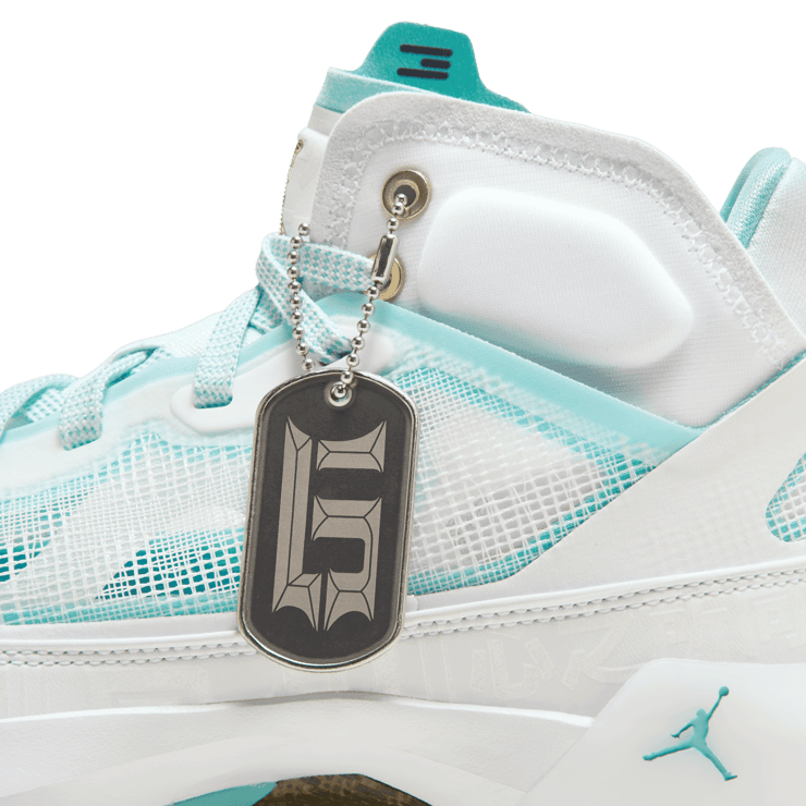 Air Jordan 37 Guo Ailun Angle 8