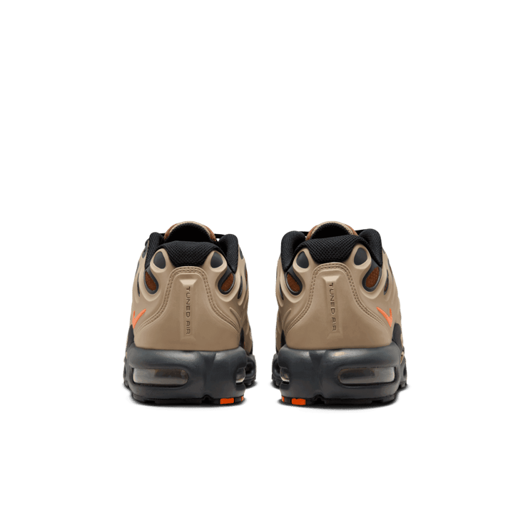 Nike Air Max Plus Drift Winterized Angle 3