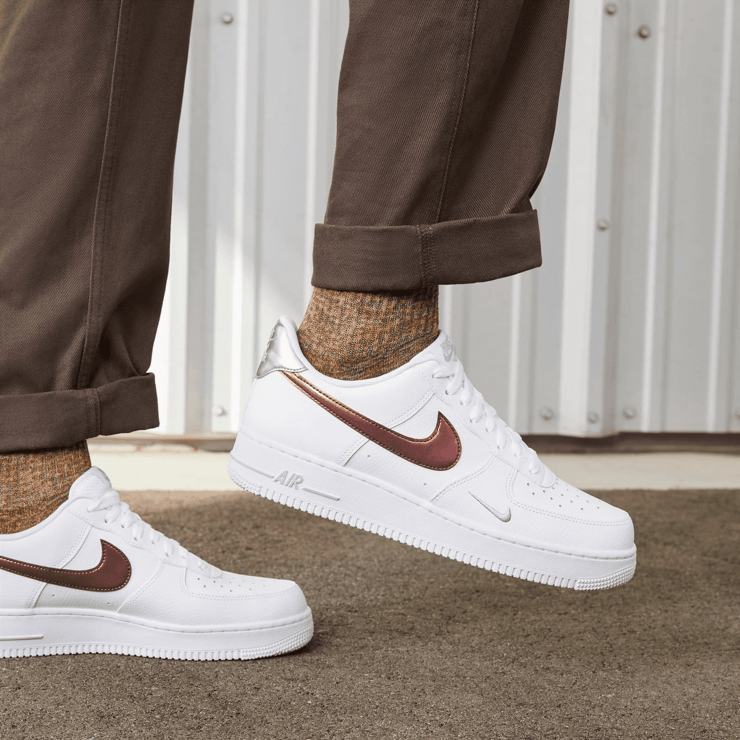 Nike Air Force 1 Low White Picante Red Angle 8