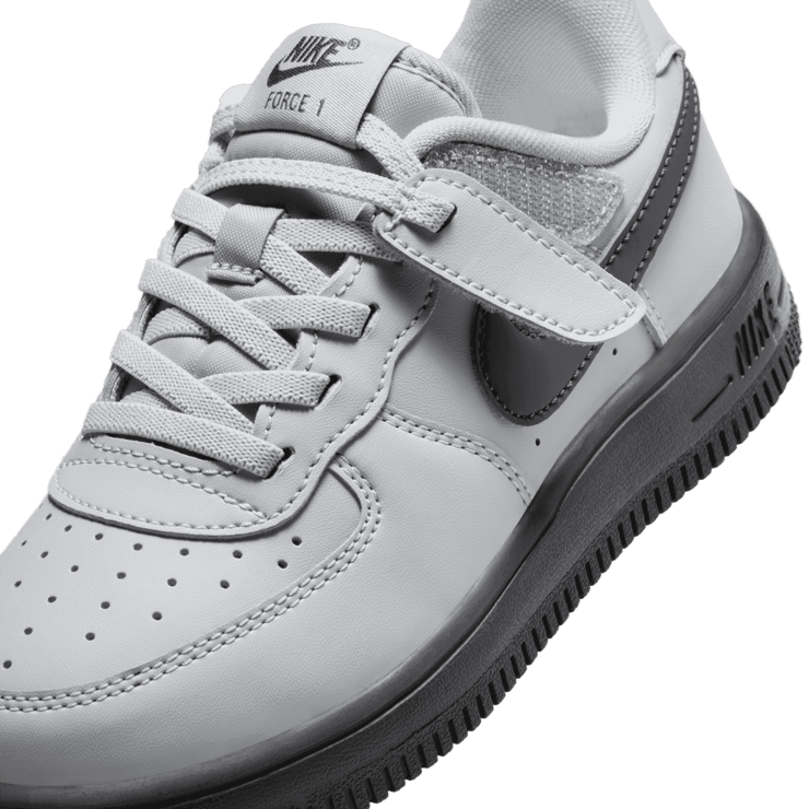 Nike Force 1 Low EasyOn (PS) Angle 4
