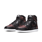 Jordan 1 Retro High Fearless Metallic Rose Gold (W) Angle 2