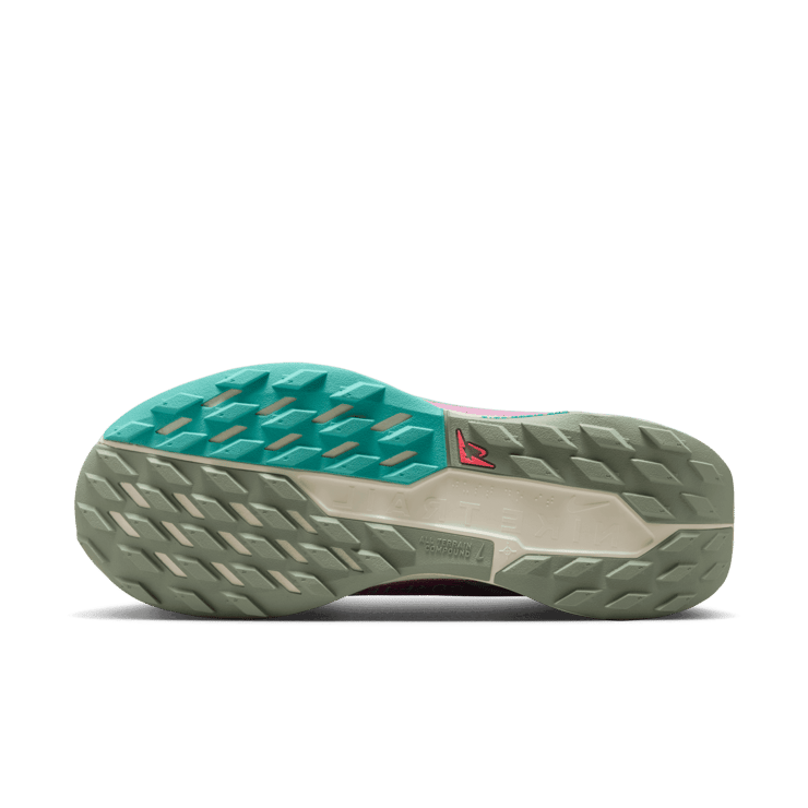 Nike Pegasus Trail 5 GORE-TEX Waterproof Trail Angle 0