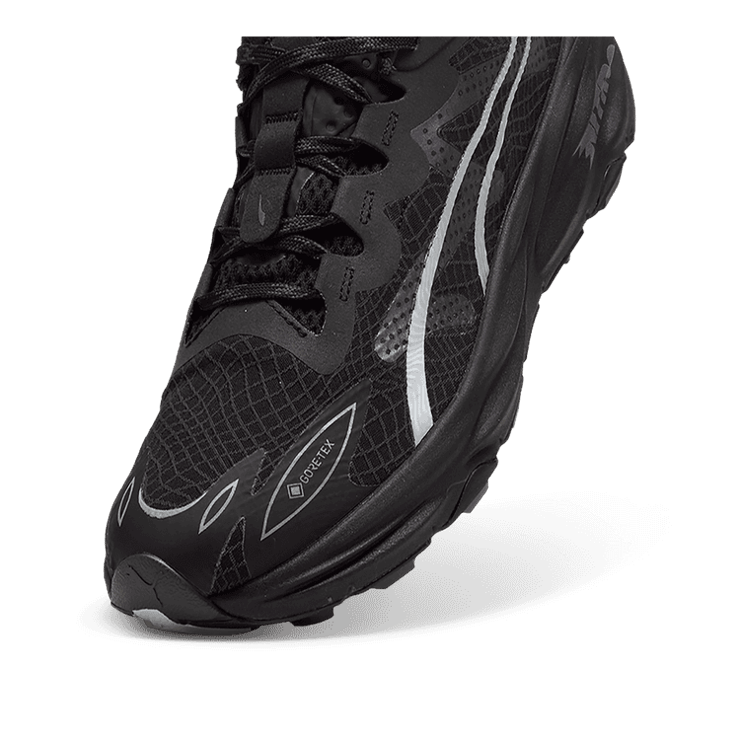 PUMA Fast-Trac NITRO⢠3 GORE-TEX® Trail in Black Angle 2