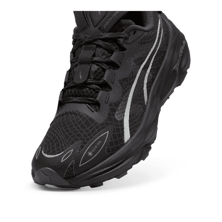 PUMA Fast-Trac NITRO⢠3 GORE-TEX® Trail in Black Angle 2