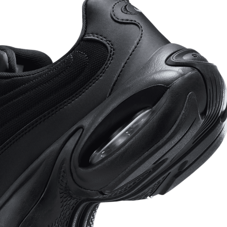 Nike Air Max Portal Angle 5