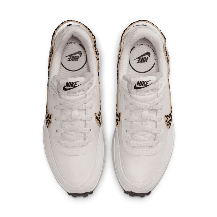 Nike Waffle Debut Angle 1