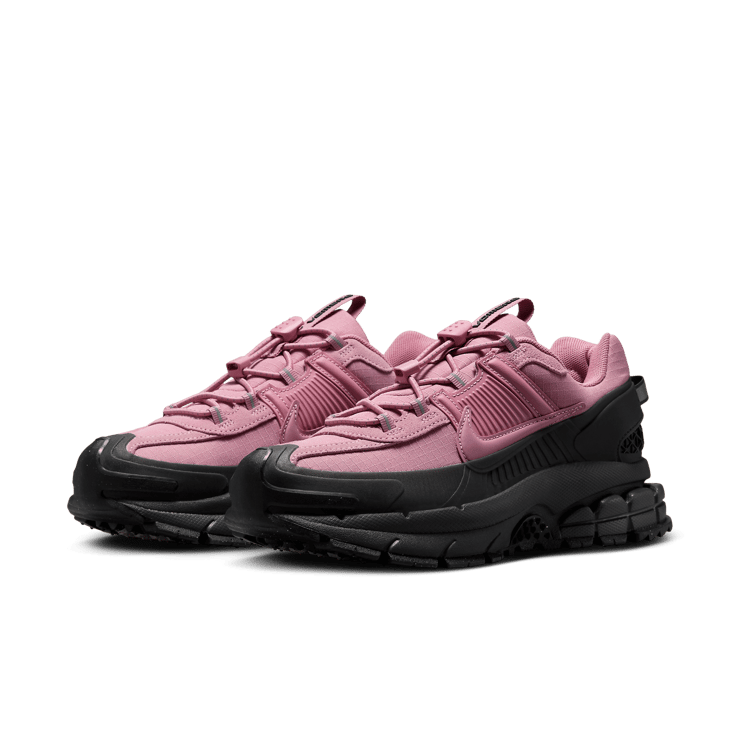 Nike Zoom Vomero 5 Roam Elemental Pink Anthracite (W) Angle 3