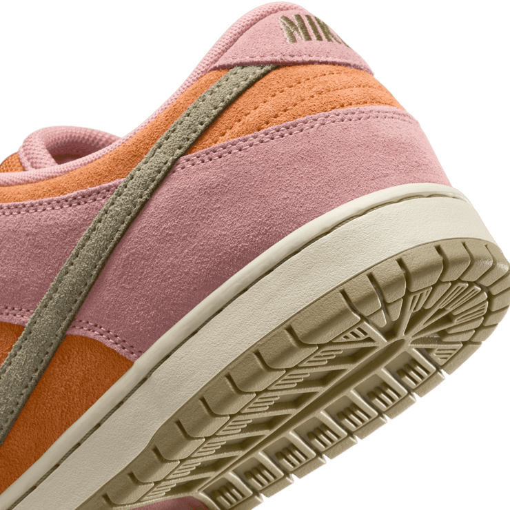 Nike SB Dunk Low Red Stardust Angle 4