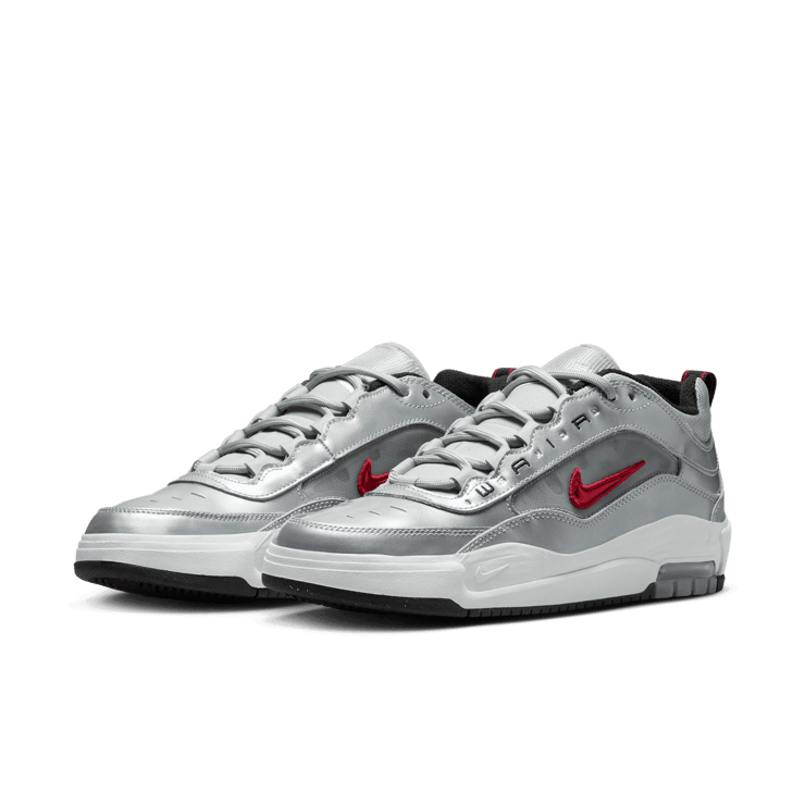 Nike SB Air Max Ishod Silver Bullet Angle 2