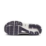 Nike Zoom Vomero 5 Platinum Violet Angle 1