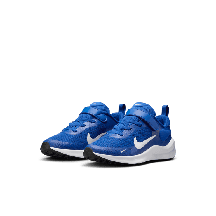 Nike Revolution 7 (PS) Angle 2