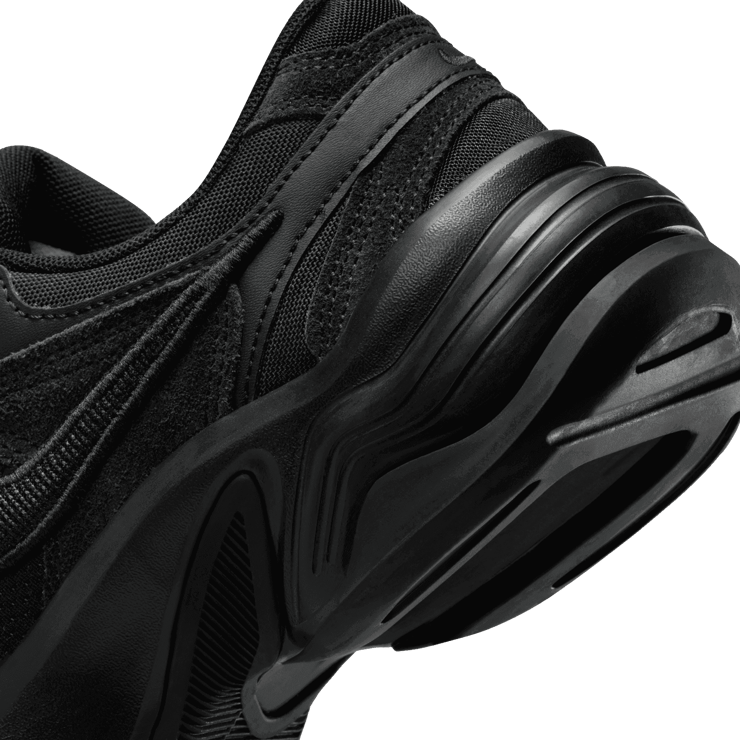 Nike AL8 Angle 5