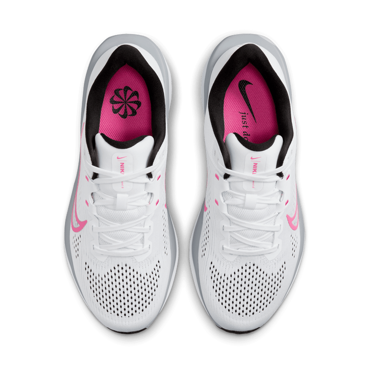 Nike Quest 6 Road Angle 2