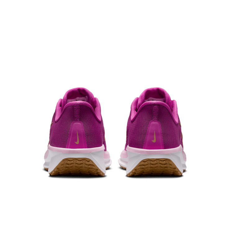 Nike Quest 6 Road Angle 4